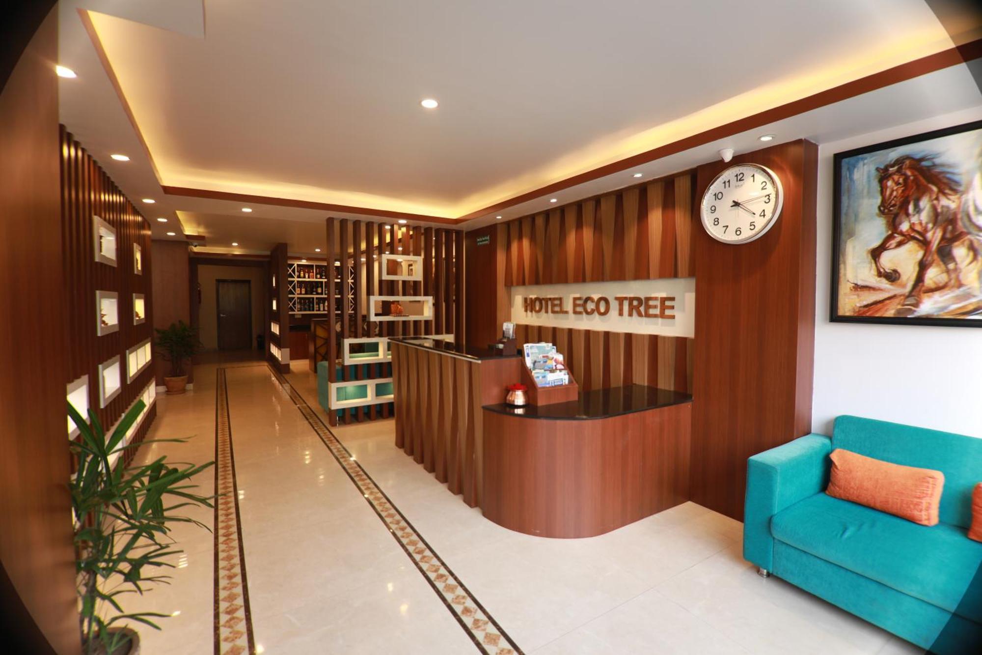 Eco Tree Hotel 3*